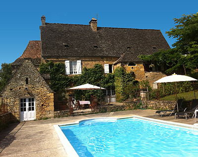 La Grande Maison et sa Piscine équipée de sa pompe à chaleur